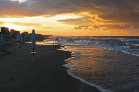 La spiaggia al tramonto